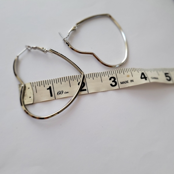 Heart ashaped Hoop Earrings Fashion Jewelry 2in - Picture 4 of 4